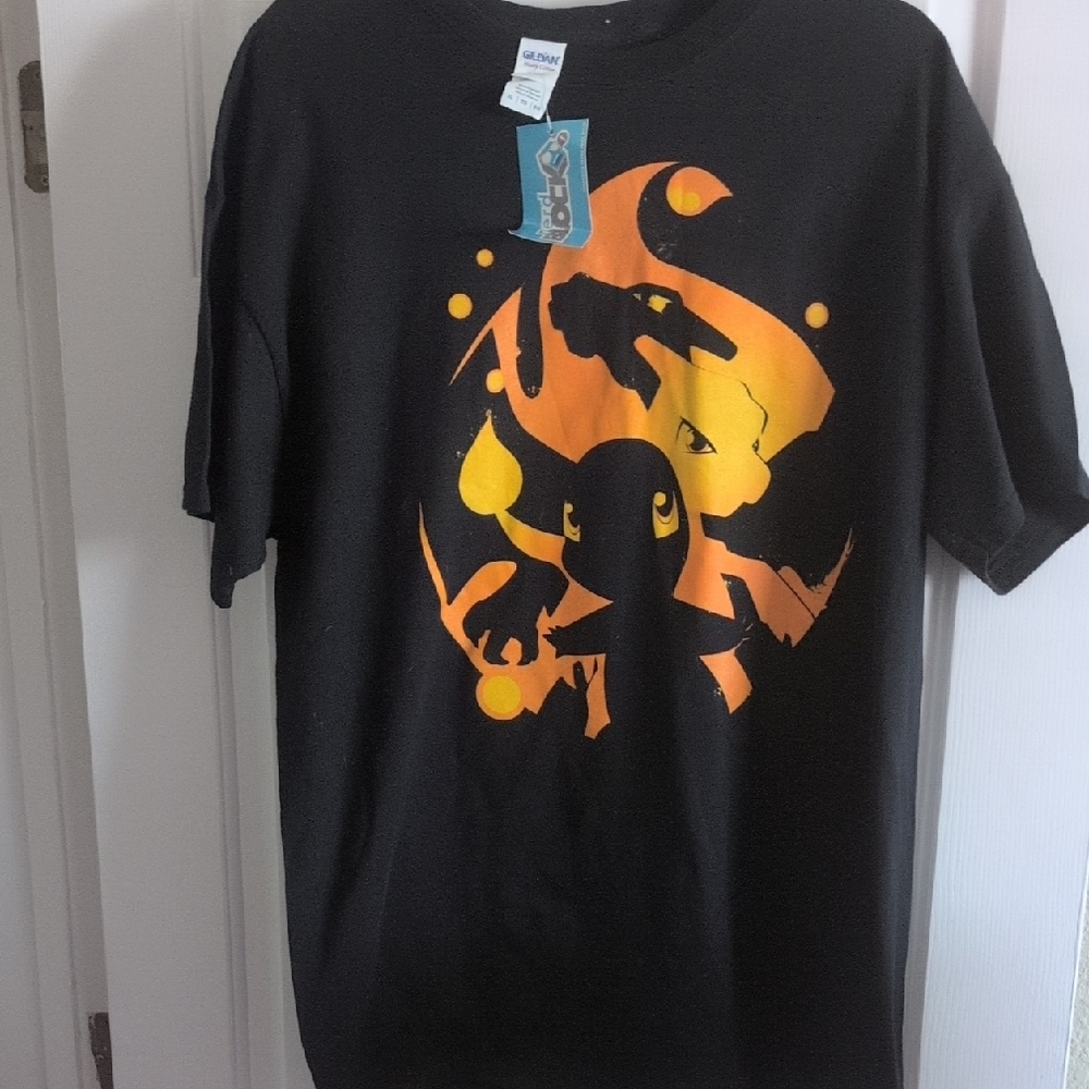 Pokemon Charizard Black and Orange Men's T-Shirt